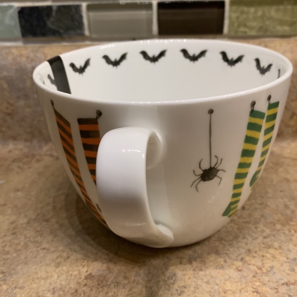 PORTOBELLO BY INSPIRE- BONE CHINA DESIGNED IN ENGLAND 🎃 COFFEE CUP - Picture 4 of 6